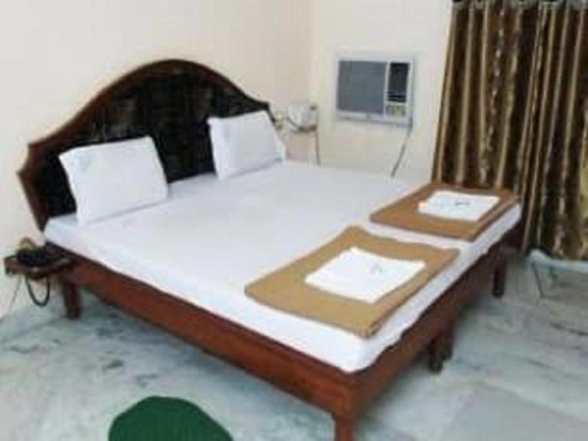 Hotel Geethanjali Residency Bhadrāchalam Eksteriør bilde