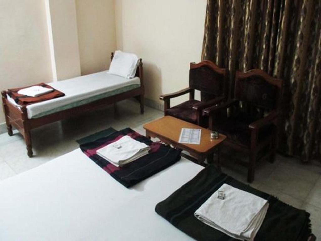Hotel Geethanjali Residency Bhadrāchalam Eksteriør bilde