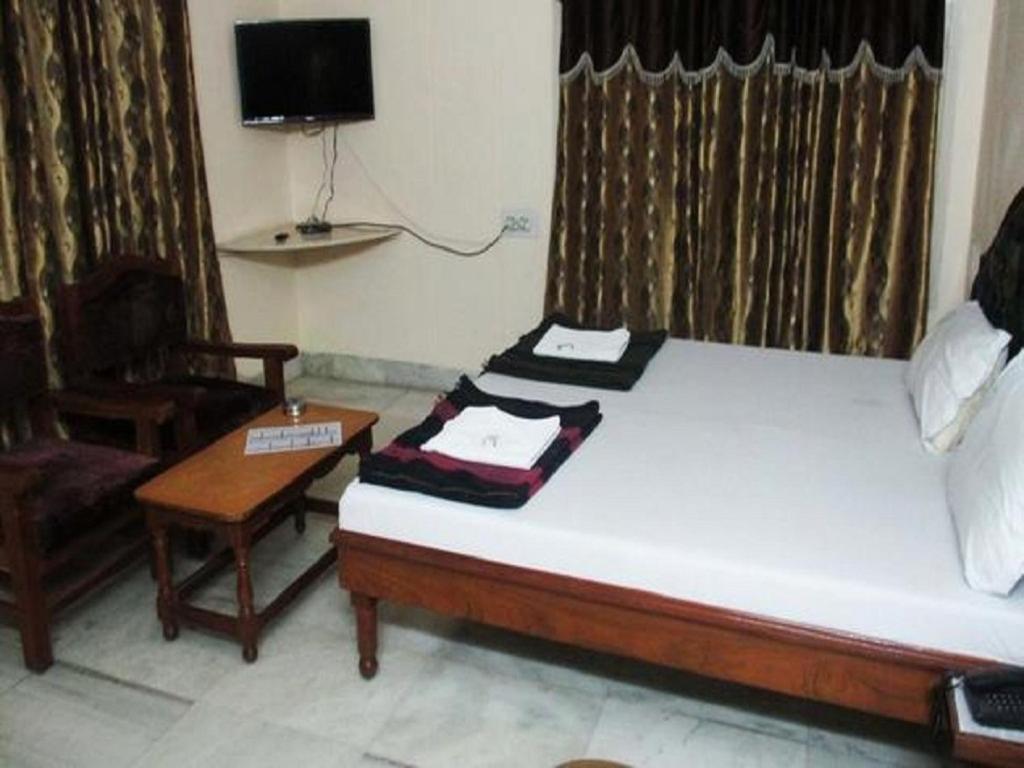 Hotel Geethanjali Residency Bhadrāchalam Eksteriør bilde