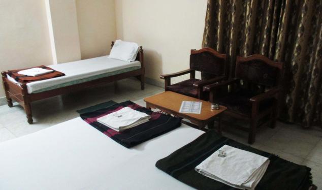 Hotel Geethanjali Residency Bhadrāchalam Eksteriør bilde